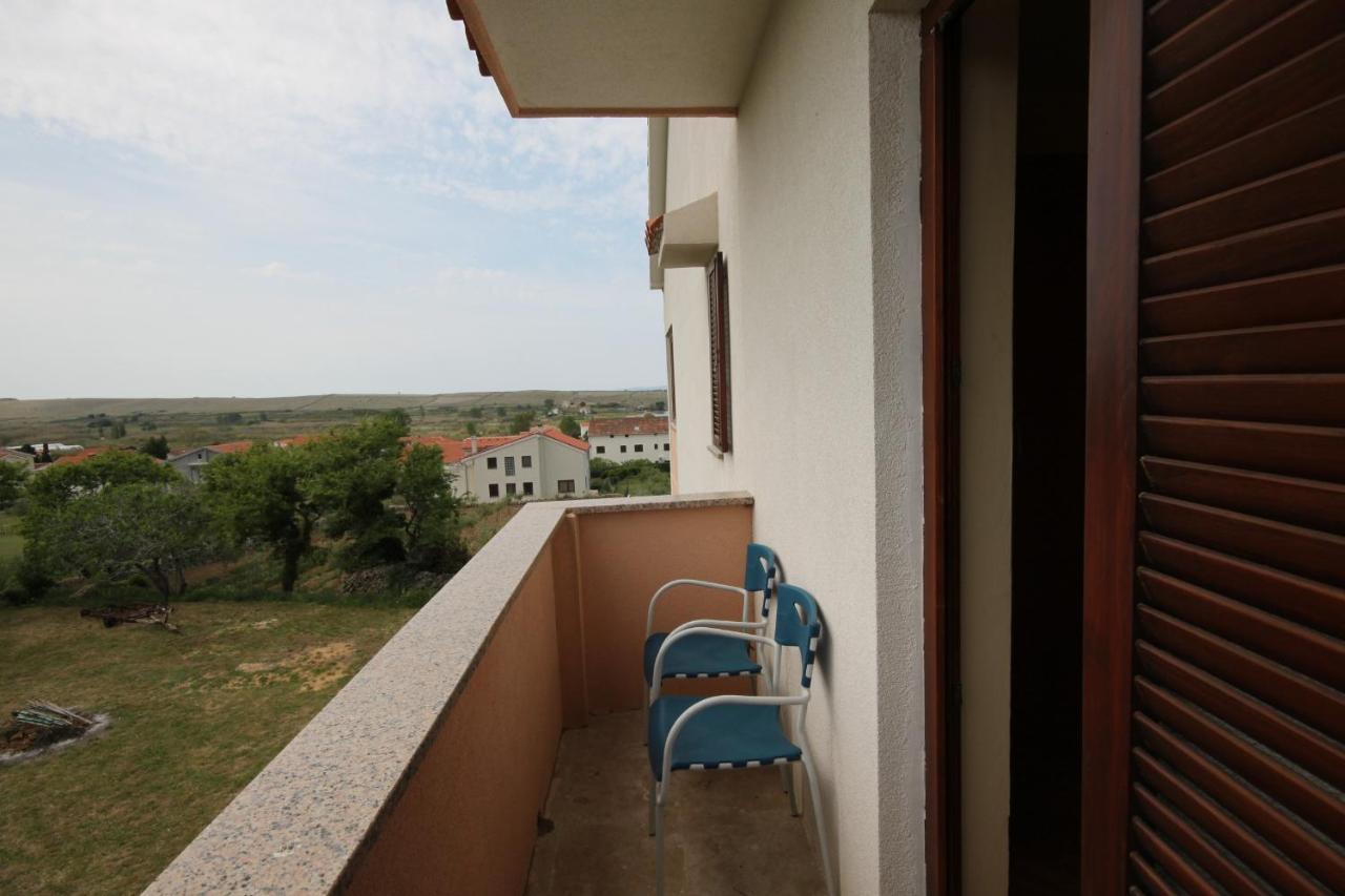 Family Friendly Apartments With A Swimming Pool Povljana, Pag - 244 Exterior photo