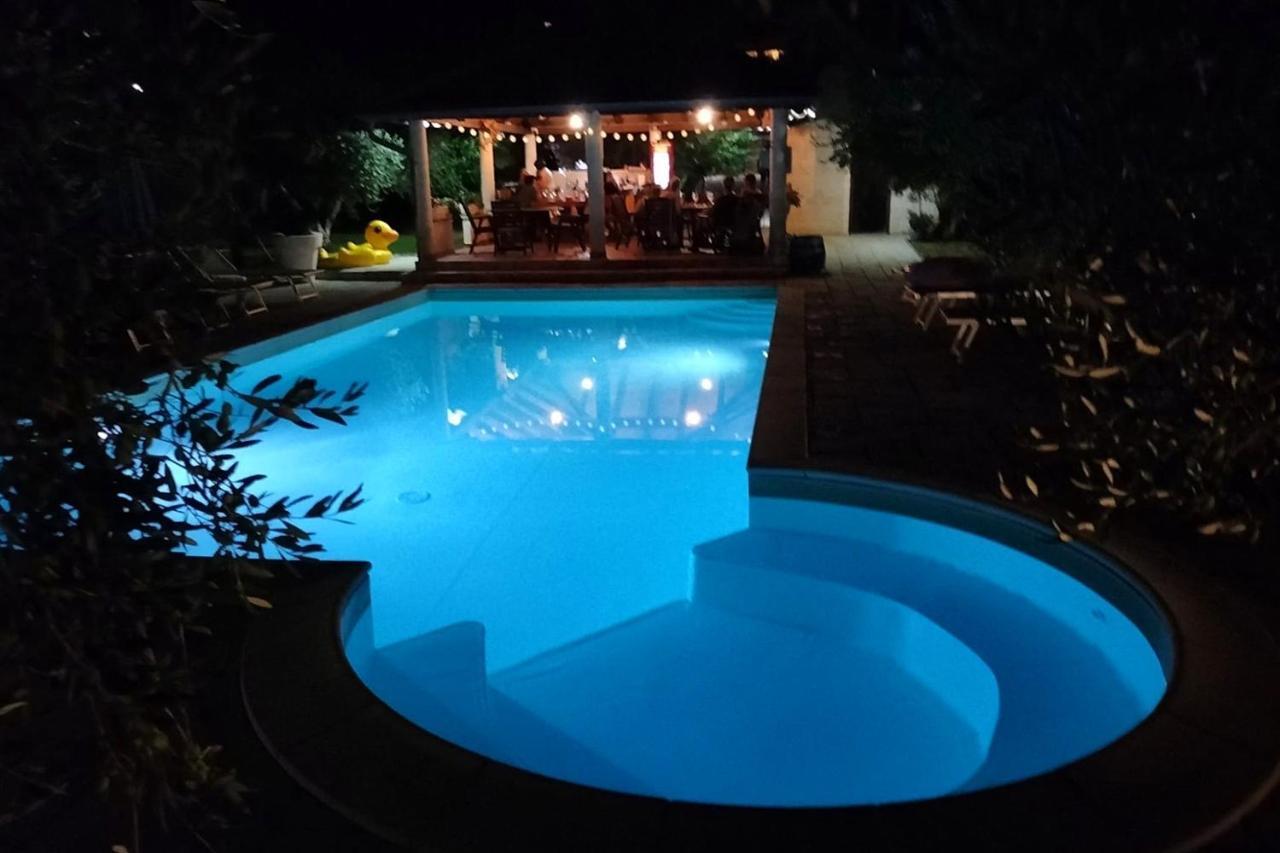 Family Friendly Apartments With A Swimming Pool Povljana, Pag - 244 Exterior photo