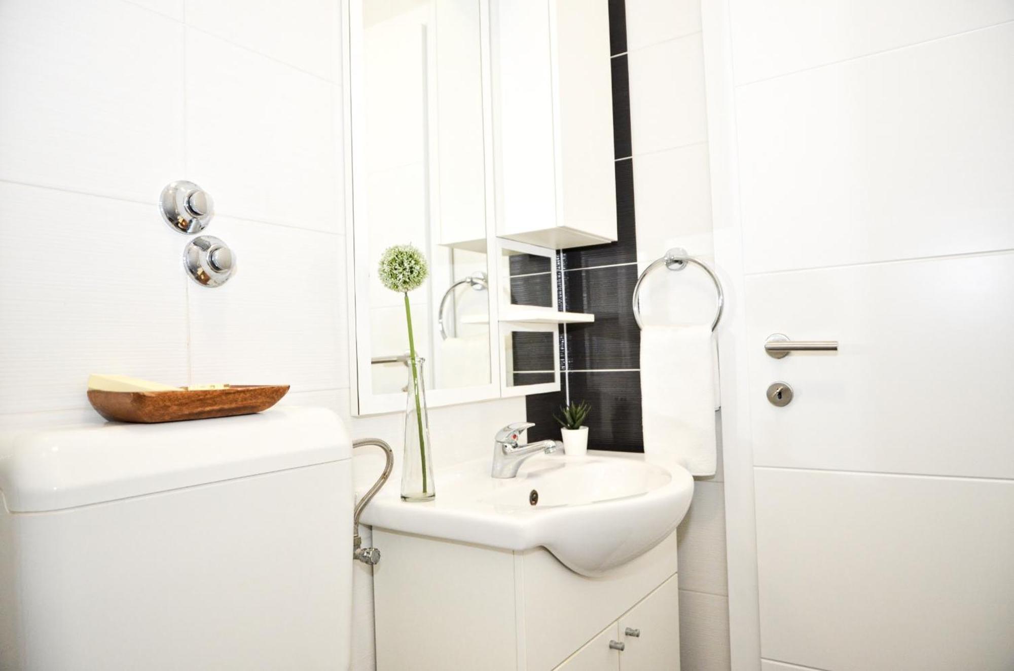 Family Friendly Apartments With A Swimming Pool Povljana, Pag - 244 Room photo
